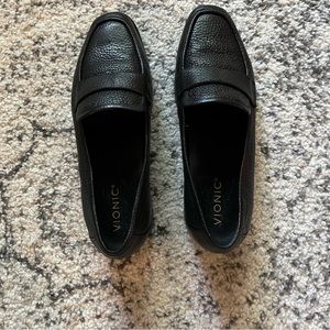 Vionic Black Leather Loafers